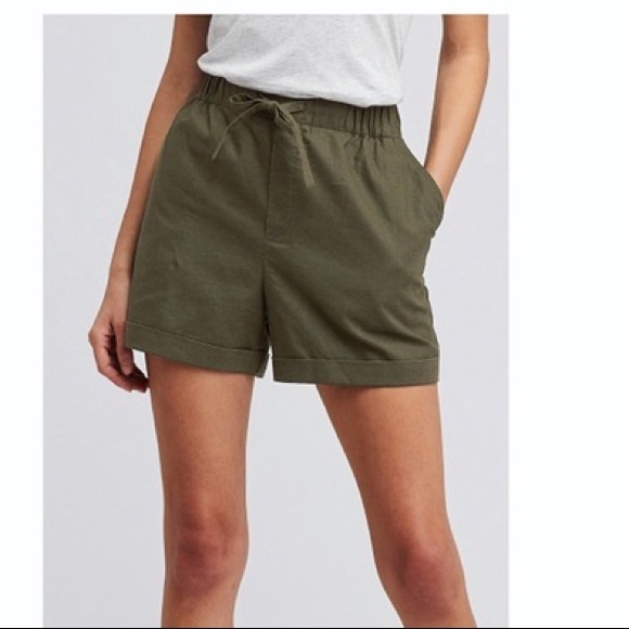 Uniqlo Pants - UNIQLO Green Cotton Linen Relaxed Shorts